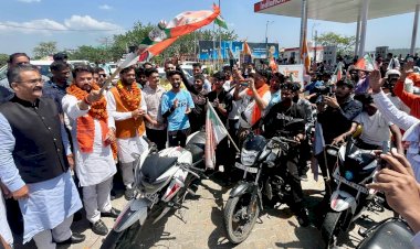 चुनावी लाभ के लिए किसी भी हद तक गिर सकती है कांग्रेस: अनुराग ठाकुर