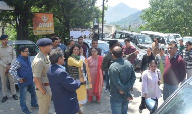 उपायुक्त व पुलिस अधीक्षक ने किया मतदान गणना केंद्र व स्ट्रांग रूम का निरीक्षण।