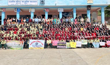 मतदाता जागरूकता अभियान के अंतर्गत खराहल में 23 विधानसभा क्षेत्र स्वीप टीम का कार्यक्रम