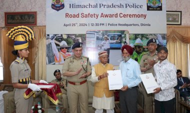 राज्यपाल ने सड़क सुरक्षा पुरस्कार प्रदान किए, वर्ष 2023 में राज्य में सड़क दुर्घटनाओं में उल्लेखनीय कमी