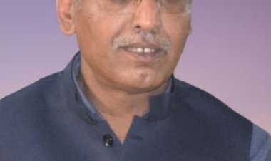 मतदान केंद्रों पर सुनिश्चित करें सभी आवश्यक सुविधाएं : अमरजीत सिंह