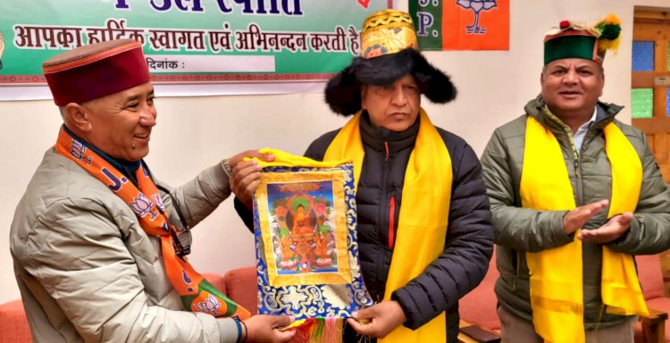 सभी मुश्किलों के बीच भारत आज असंभव कार्यों को भी संभव बना रहा है : बिंदल