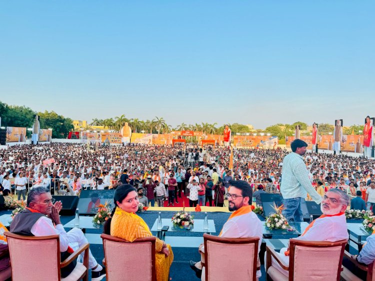 पीएम मोदी के नेतृत्व में भारत मदद माँगने वाले देशों की बजाय मदद करने वाला देश बना: अनुराग ठाकुर