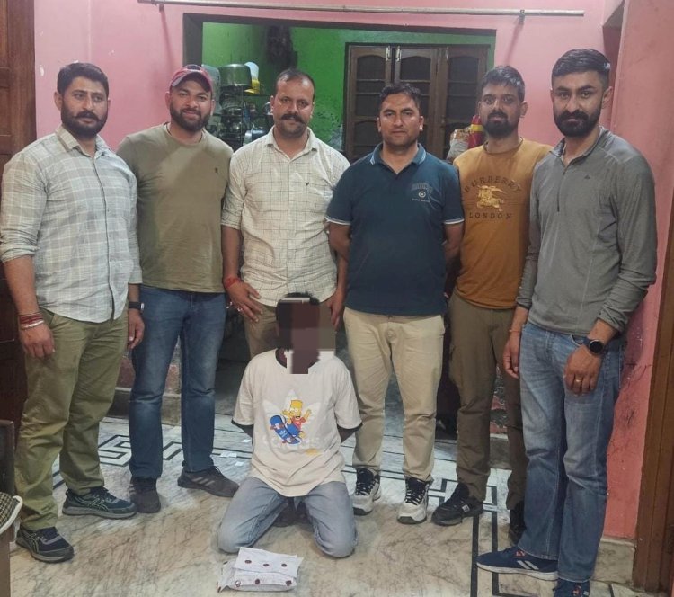20.02 ग्राम चिट्टा व 80.430 हजार की करंसी बरामद, पुलिस ने धरा आरोपी