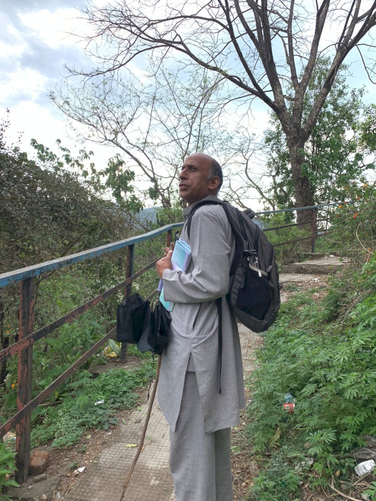 रतन चंद निर्झर 43 पोलिंग स्टेशन में पैदल यात्रा कर लोगों को शत प्रतिशत मतदान के लिए करेंगे जागरूक