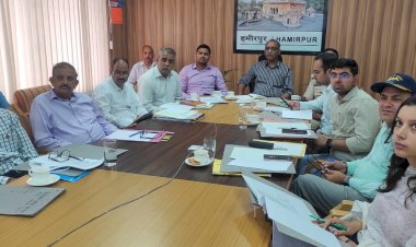 सीईओ को चुनाव की तैयारियों से करवाया अवगत