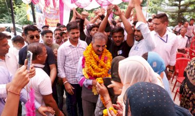 बिकाऊ विधायक जनता के सबसे बड़े गुनहगार : मुख्यमंत्री