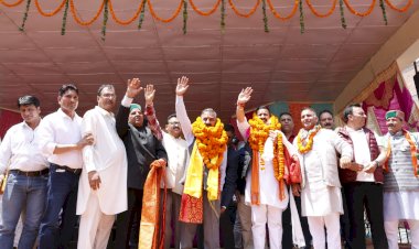 हिमाचल प्रदेश की सम्पदा को लूटने नहीं दूगा... हिस्सेदारी नहीं बढ़ाई तो टेकओवर करेंगे सुन्नी और लूहरी परियोजनाएं .. मुख्यमंत्री