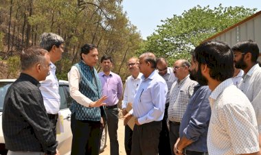 मुख्य सचिव प्रबोध सक्सेना ने की चुनाव प्रबंधों की समीक्षा