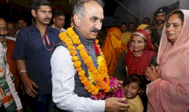 राजनीतिक मंडी में बिके हमीरपुर जिला के तीन विधायक खनन व भू- माफिया : मुख्यमंत्री