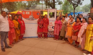 गसोता के मेले में दिया जा रहा है ‘आई एम रेडी टू वोट’ का संदेश