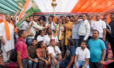 भाजपा वाले नकली गोरक्षक, हम कर रहे गोसंरक्षण : मुख्यमंत्री