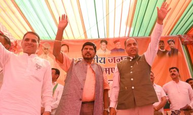 झूठी गारंटियां देने वाले कांग्रेस के बड़े नेताओं ने जमाया हिमाचल में डेरा : जयराम ठाकुर