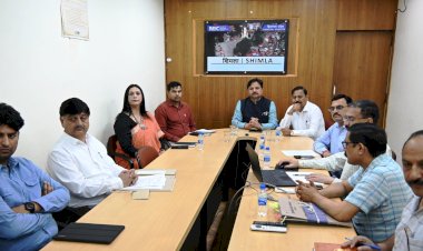 सामान्य पर्यवेक्षक की निगरानी में माइक्रो ऑब्ज़र्वर एवं पोलिंग पार्टियों की रेंडमाइजेशन का आयोजन