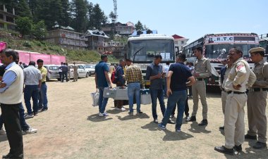 प्रदेश भर से 6589 पोलिंग पार्टियां रवाना, बड़ा भंगाल के लिए पोलिंग पार्टी हेलीकाॅप्टर से रवाना