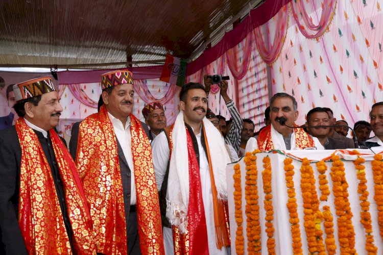 हार सामने देखकर चुनाव लड़ने से पीछे हटे जयराम : मुख्यमंत्री
