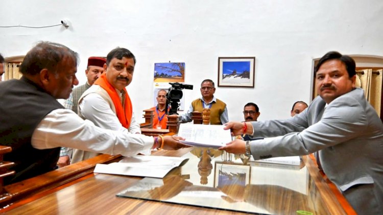 प्रधानमंत्री मोदी द्वारा किए विकास को देखने के लिए बदलना पड़ेगा अपना चश्मा : सुरेश कश्यप