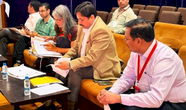 आरओ और एसपी ने जांची मतगणना केंद्रों की तैयारियां, जांचे स्ट्रांग रूम