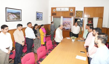 पूर्व मुख्य सचिव के निधन पर शोक व्यक्त