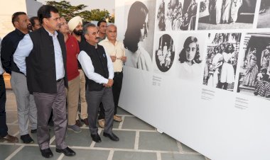 मुख्यमंत्री ने ‘इंदिराज हिमाचल-टूवर्ड्ज़ न्यू फ्रंटियर्ज’ प्रदर्शनी का शुभारम्भ किया