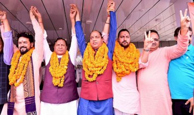 3 उपचुनावो की वजह से जो प्रदेश पर आर्थिक भोज पड़ा है उसके लिए केवल मात्र मित्रों का मुख्यमंत्री जिम्मेदार : जयराम