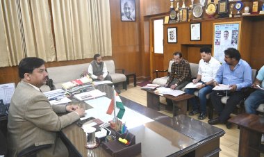 हाथ से मैला उठाने वाला जिला में कोई नहीं - उपायुक्त