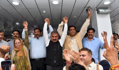 सरकार बनाने के सपने लेना छोड़कर अपने नौ विधायकों की चिंता करें जयराम : मुख्यमंत्री