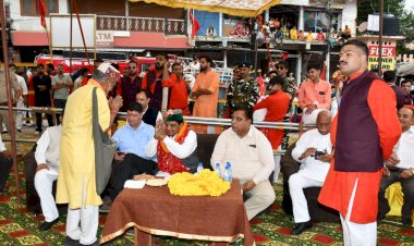 स्वास्थ्य मंत्री ने किया राज्य स्तरीय माँ शूलिनी मेले का विधिवत शुभारम्भ