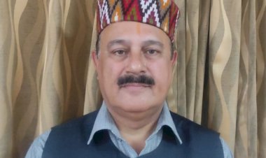 सुखविंदर सिंह सुखू, चले वीरभद्र सिंह बनने, बन रहे  "सुखबीर"।