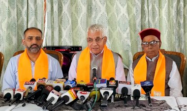 संविधान के भक्षक आज रक्षक बनने का ढोंग कर रहे है : भारद्वाज