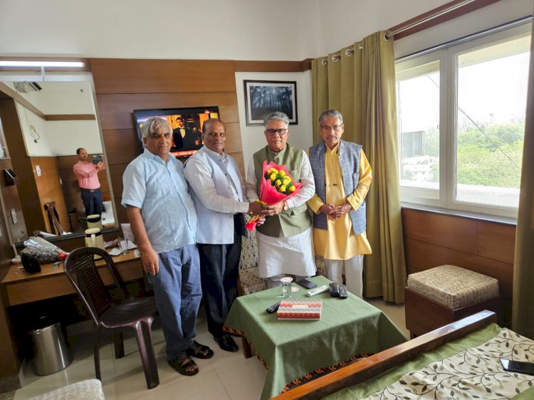 सांसद राजीव भारद्वाज ने दिया आश्वासन