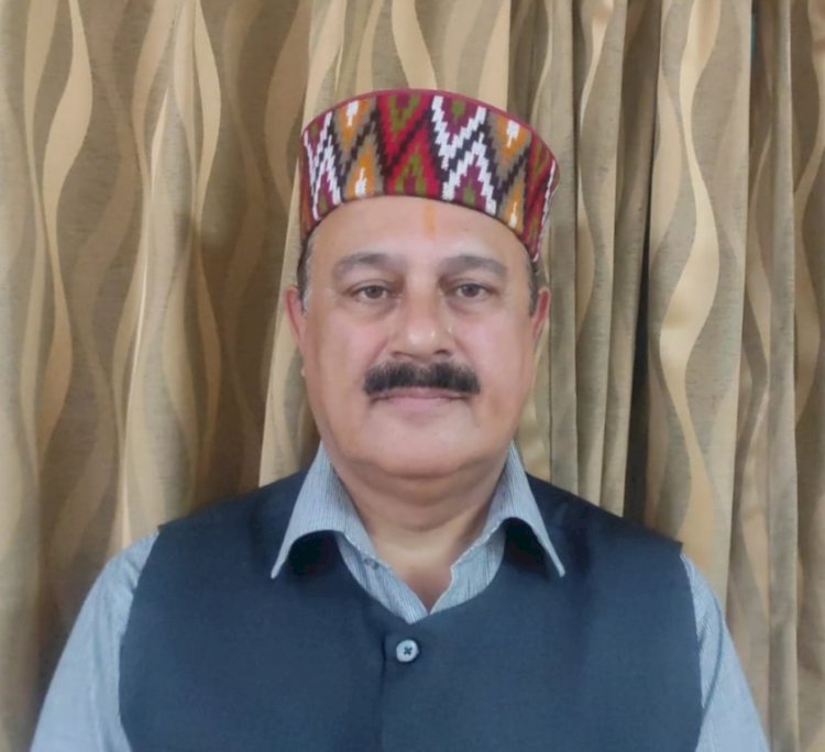 सुखविंदर सिंह सुखू, चले वीरभद्र सिंह बनने, बन रहे "सुखबीर"।