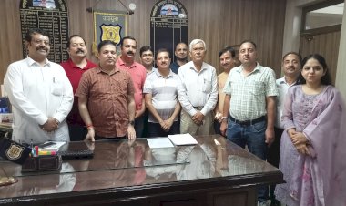 उप आयुक्त राज्य कर व आबकारी कार्यालय ऊना में मनाया गया 7वां जीएसटी दिवस