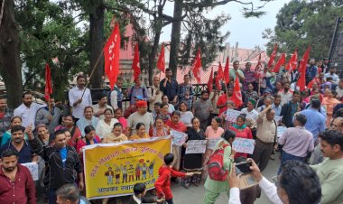 सैहब सोसाइटी वर्करज़ यूनियन ने सीटू के बैनर तले किया प्रदर्शन