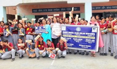 इनर व्हील क्लब सोलन मिड टाउन ने लगाया जागरूकता कैम्प