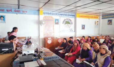 कुमारसैन में महिलाओं को अधिकारों के प्रति किया जागरूक