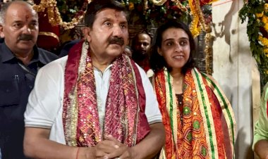 उपमुख्यमंत्री ने ज्वालाजी मंदिर में नवाया शीश.... राज्य के प्रमुख मंदिरों को ई-कनेक्टिविटी सुविधा से जोड़ा जाएगाः अग्निहोत्री