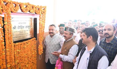 शिक्षा मंत्री ने किया रामनगर विद्यालय भवन का लोकार्पण