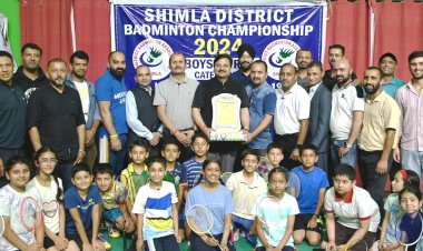 उपायुक्त ने बैडमिंटन प्रतियोगिता का किया शुभारम्भ,  सभी को किसी न किसी रूप में खेलों में अपनी भागीदारी करनी चाहिए सुनिश्चित