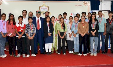 प्रतिस्पर्धा के युग में शिक्षा की भूमिका महत्वपूर्ण - डॉ. शांडिल