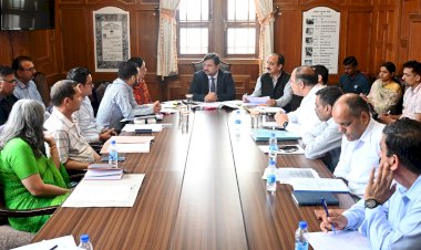 जल विद्युत परियोजनाओं के साथ बैठक का आयोजन, उपायुक्त ने की अध्यक्षता