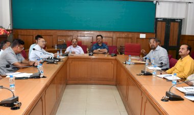 उपायुक्त ने जल जनित रोगों की रोकथाम के लिए दिए निर्देश