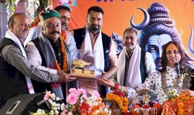 व्यासपीठ द्वारा बताई बातों का अनुसरण करें तो जीवन निश्चित रूप से बनेगा और बेहतर - रोहित ठाकुर