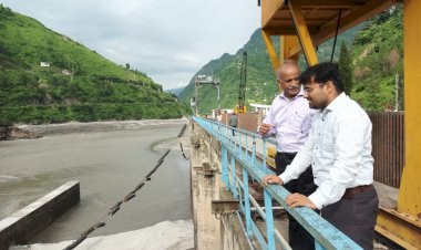 लोग घबराएं नहीं, बहुत जल्दी खोल दिए जाएंगे पंडोह डैम के बंद दो गेट-मुख्य अभियन्ता बीबीएमबी