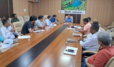 अवैध खनन को रोकने के लिए विभागीय अधिकारी उठाएं कारगर कदम -उपायुक्त