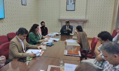 निराश्रितों की अभिभावक है प्रदेश सरकार, देंगे हर सुविधा: धनी राम शांडिल