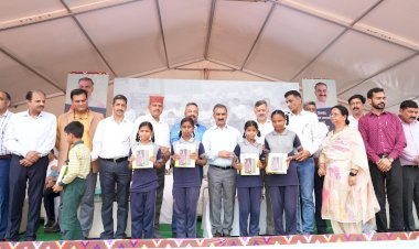 शिक्षक जीवन और सोच में सकारात्मक बदलाव लाते हैं: मुख्यमंत्री