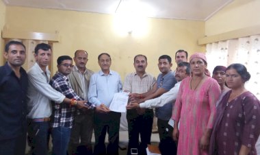 उद्योग मंत्री से मिला दैनिक भोगी कर्मचारी महासंघ जिला सिरमौर शिक्षा विभाग का  एक प्रतिनिधिमंडल