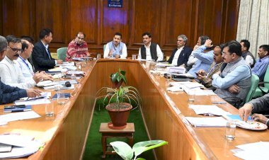 केन्द्रीय प्रायोजित परियोजनाओं की समीक्षा बैठक का आयोजन, लोक निर्माण मंत्री ने की अध्यक्षता