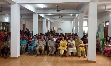 राष्ट्रीय पोषण माह के तहत आयोजित  जागरूकता शिविर में पौष्टिक आहार की दी जानकारी